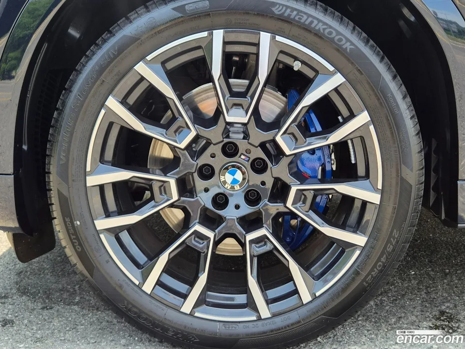 BMW X6 xDrive40i M 2026 — миниатюра 5