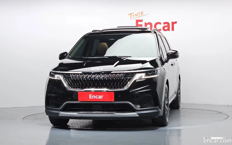 Kia Carnival 9 2022 — thumbnail 3
