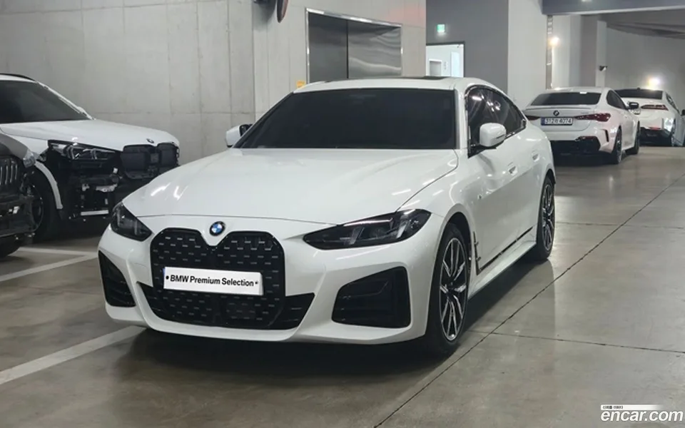 BMW 4 Series 420i M 2026 — фото 1, купить с доставкой в Москву