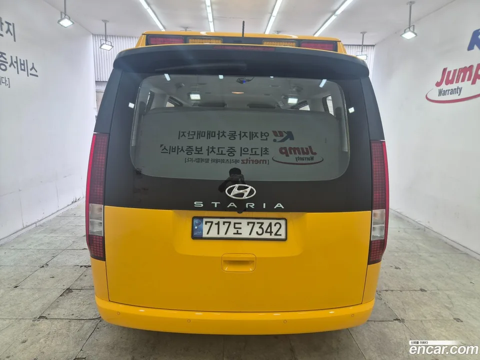 Hyundai Staria L3.5 2022 — миниатюра 4