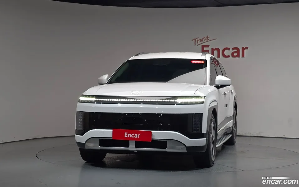 Hyundai Ioniq 9 AWD 2025 — thumbnail 3