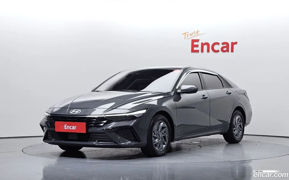 Hyundai Avante CN7 2024