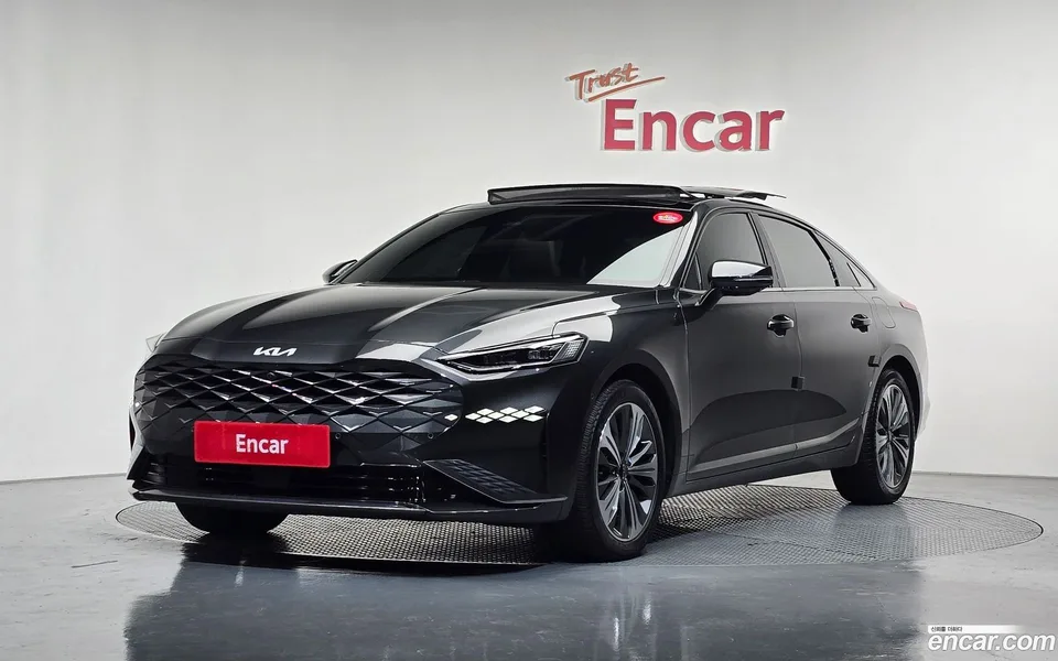 Kia K8 Hybrid 2023