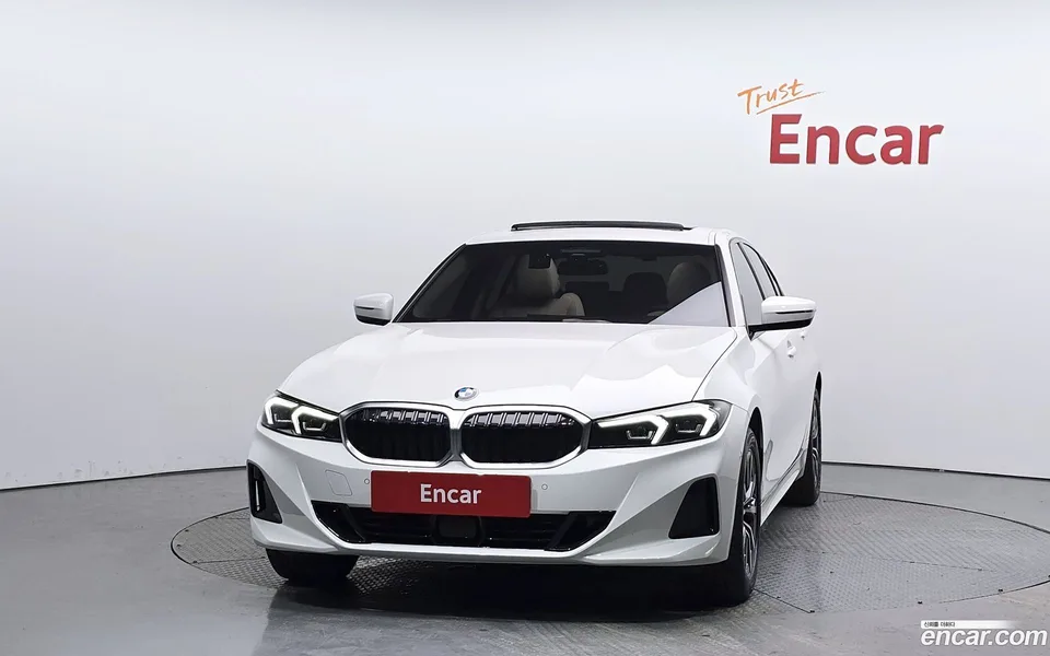 BMW 3 Series 320i 2023 — миниатюра 3