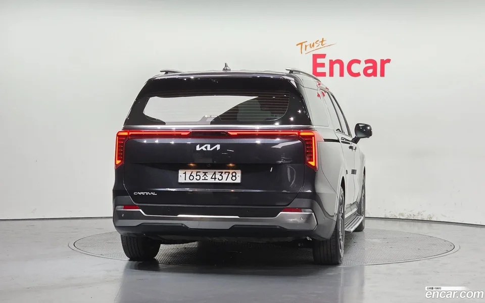 Kia Carnival 7 2024 — миниатюра 4