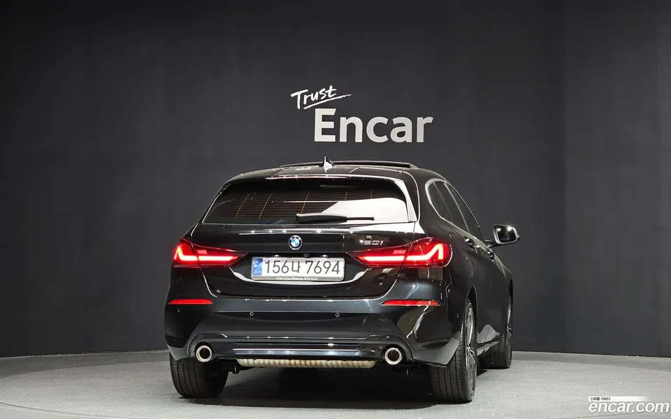 BMW 1 Series 120i 2024 — миниатюра 4