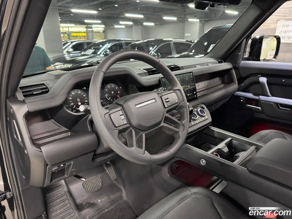 Land Rover Defender 130 P400 2024 — миниатюра 2