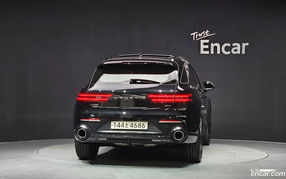 Genesis GV70 3.5T AWD 2023 — thumbnail 4