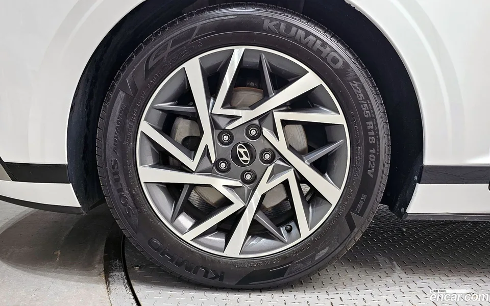Hyundai Grandeur 2.5 2WD 2024 — thumbnail 2