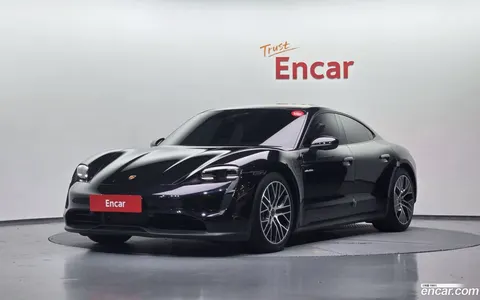 Porsche Taycan 2022 buy in Moscow