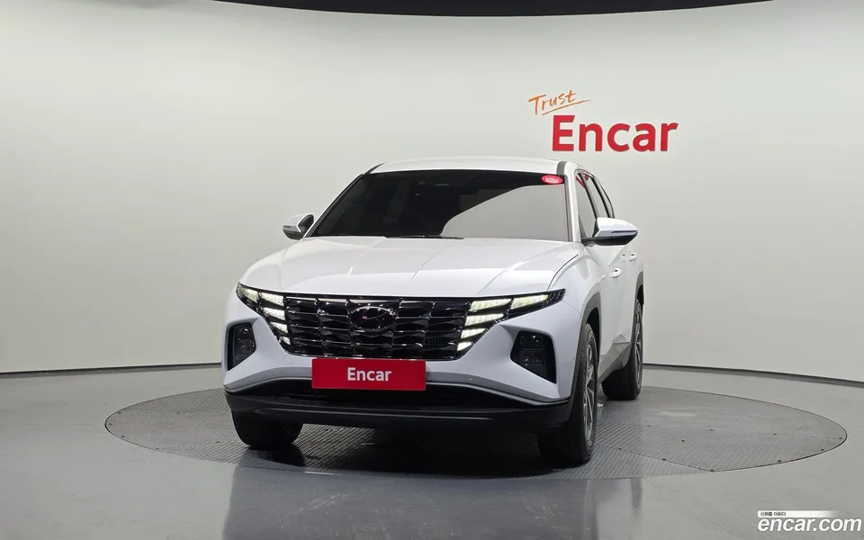 Hyundai Tucson 1.6 2WD 2023 — миниатюра 3