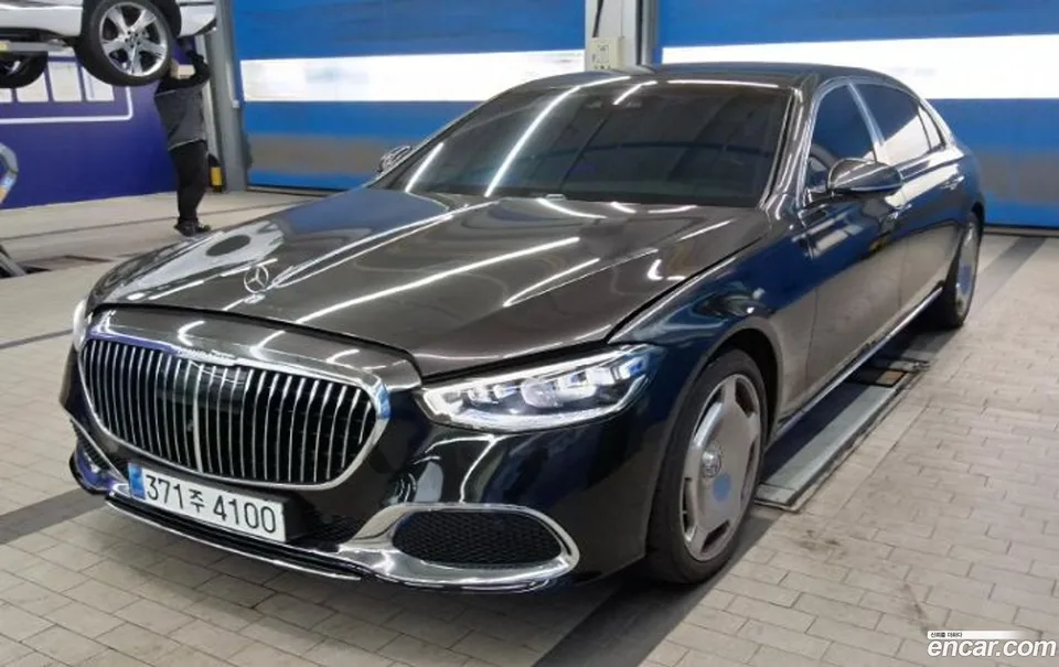 Mercedes-Benz S-Class S580 4MATIC 2023 — photo 1, buy with delivery to Moscow