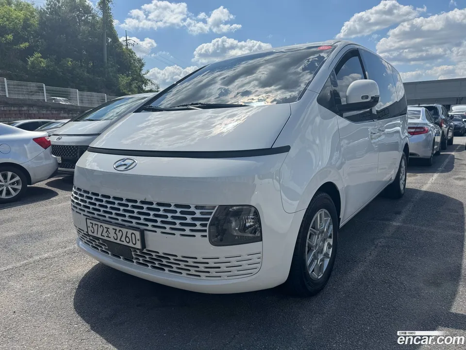 Hyundai Staria 2022