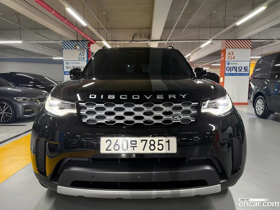 Land Rover Discovery 2025