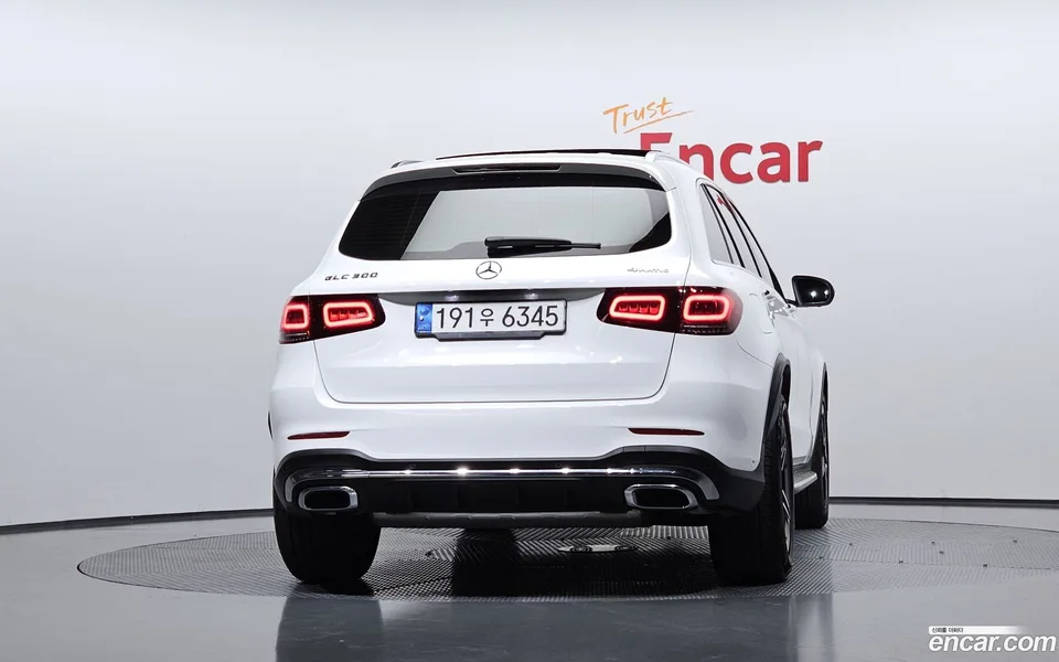 Mercedes-Benz GLC-Class GLC300 4MATIC 2022 — миниатюра 4