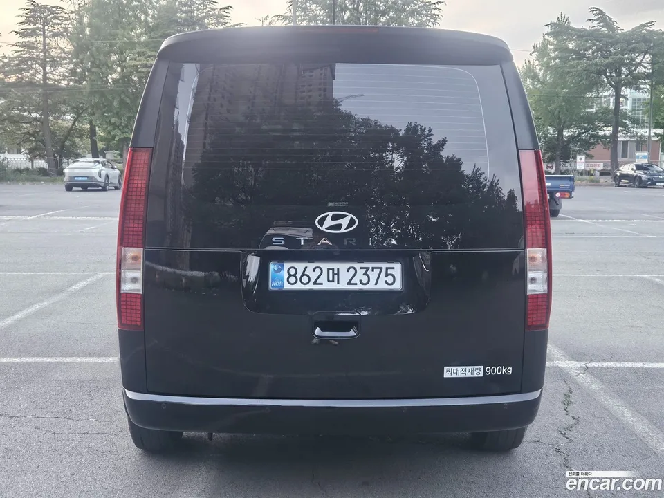 Hyundai Staria HEV 1.6 3 2025 — миниатюра 4