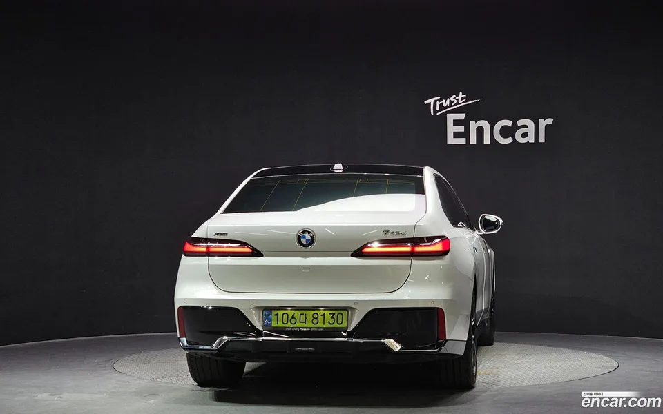 BMW 7 Series 740d xDrive M 2025 — миниатюра 4