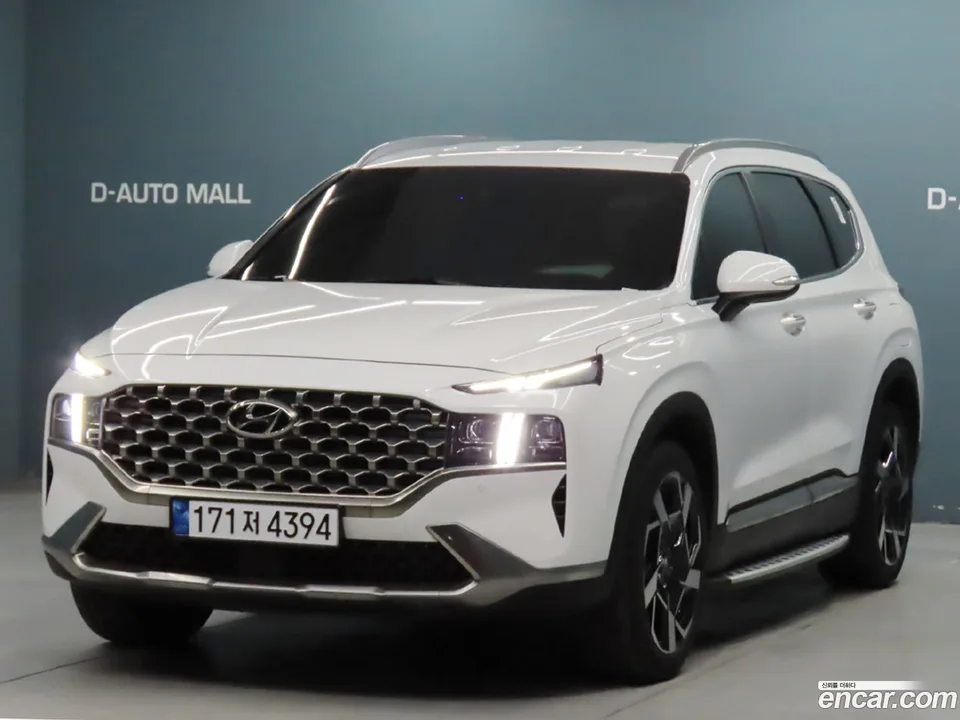 Hyundai SantaFe 2.2 2WD 2023 — фото 1, купить с доставкой в Москву
