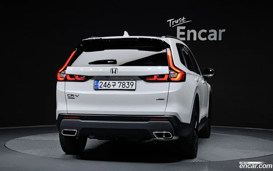 Honda CR-V 2.0 4WD 2023 — миниатюра 4