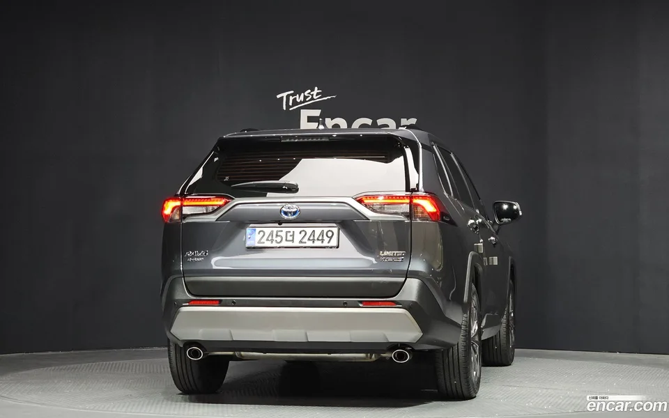 Toyota RAV4 2.5 4WD LTD 2024 — миниатюра 4