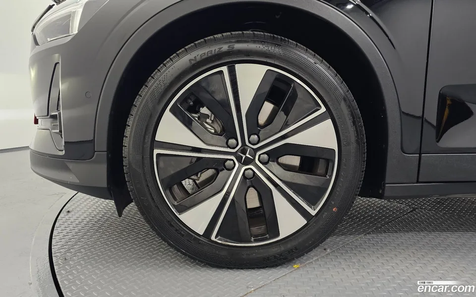 Polestar Polestar 2 2023 — миниатюра 2