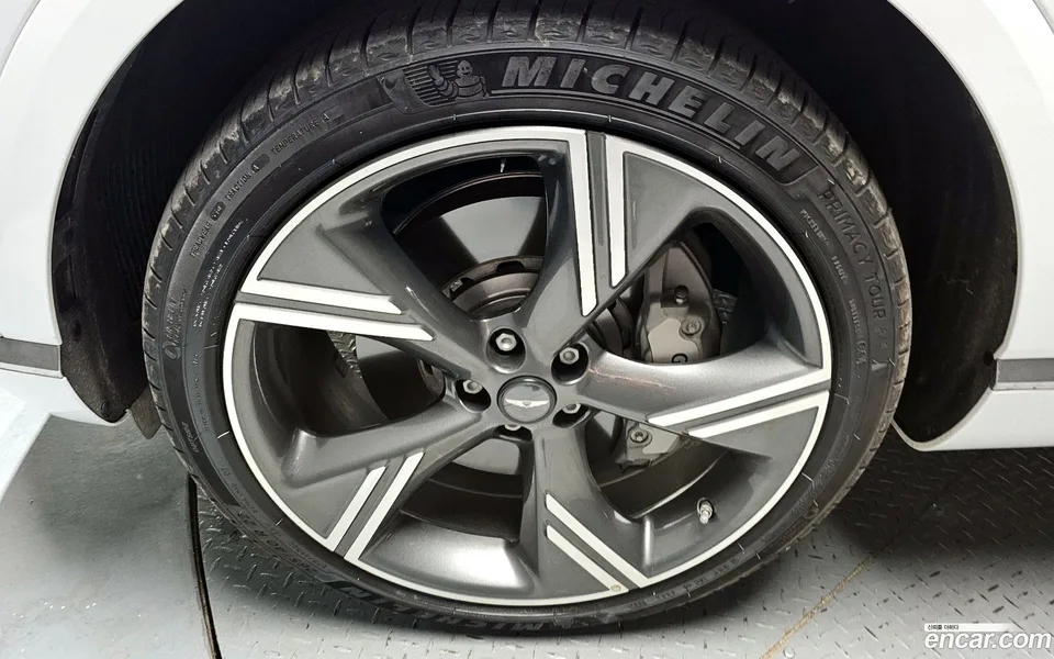 Genesis GV80 2.5T AWD 2024 — миниатюра 2