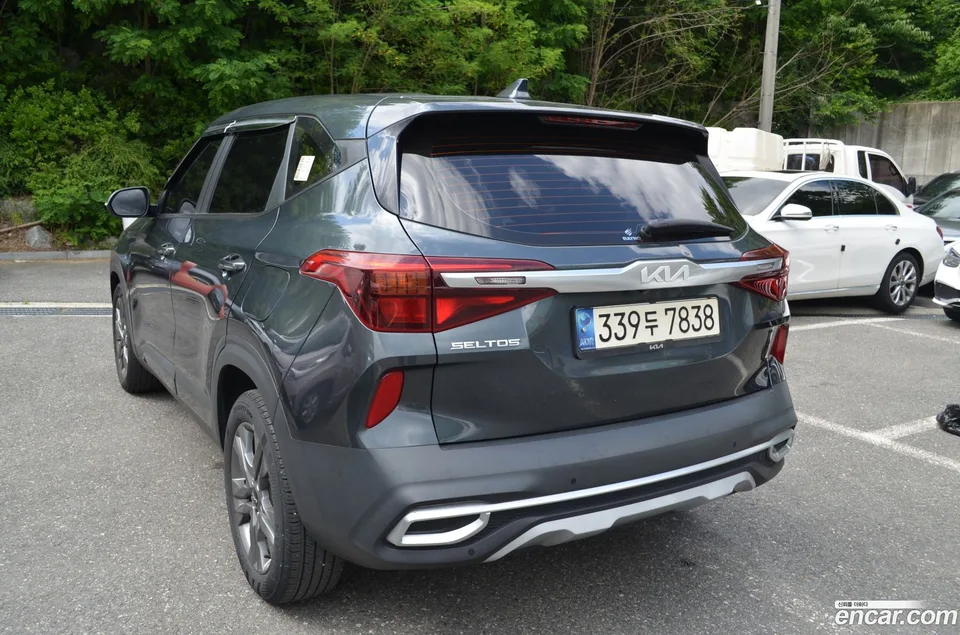 Kia Seltos 1.6 2WD 2022 — thumbnail 5
