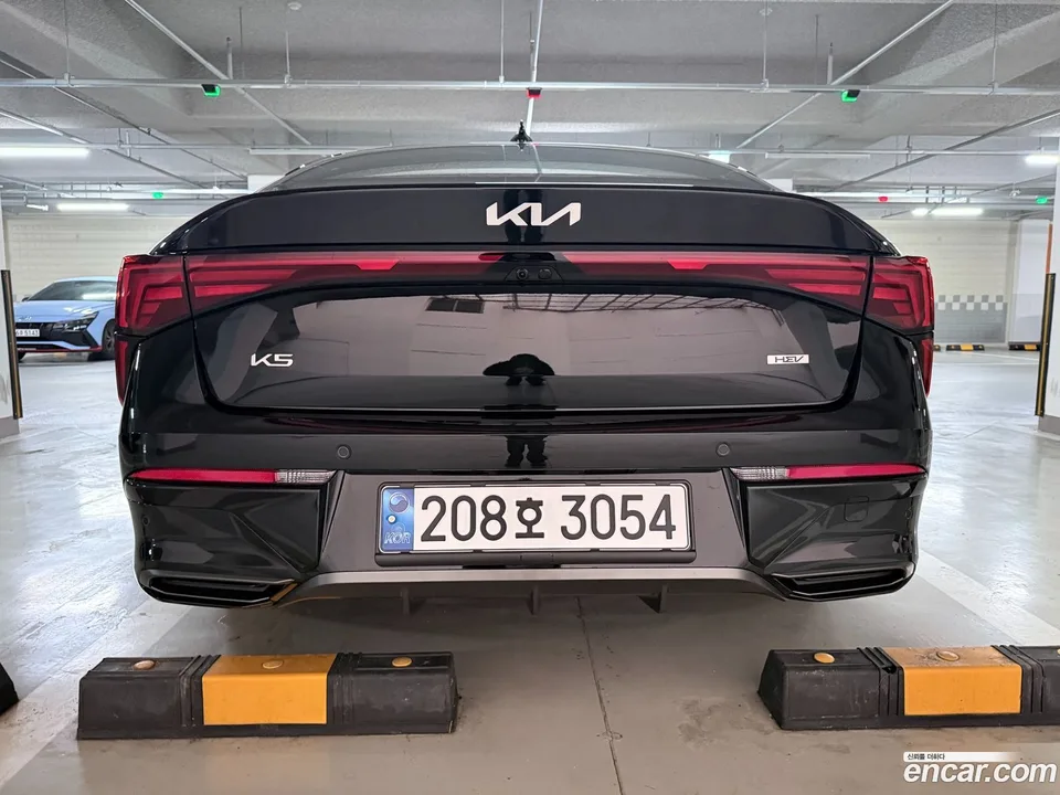 Kia K5 Hybrid 2025 — thumbnail 2