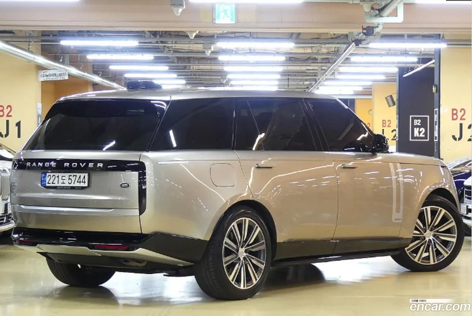 Land Rover Range Rover P530 AB LWB 2022 — миниатюра 3