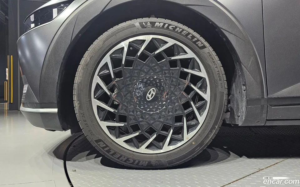 Hyundai Ioniq 5 2024 — миниатюра 2
