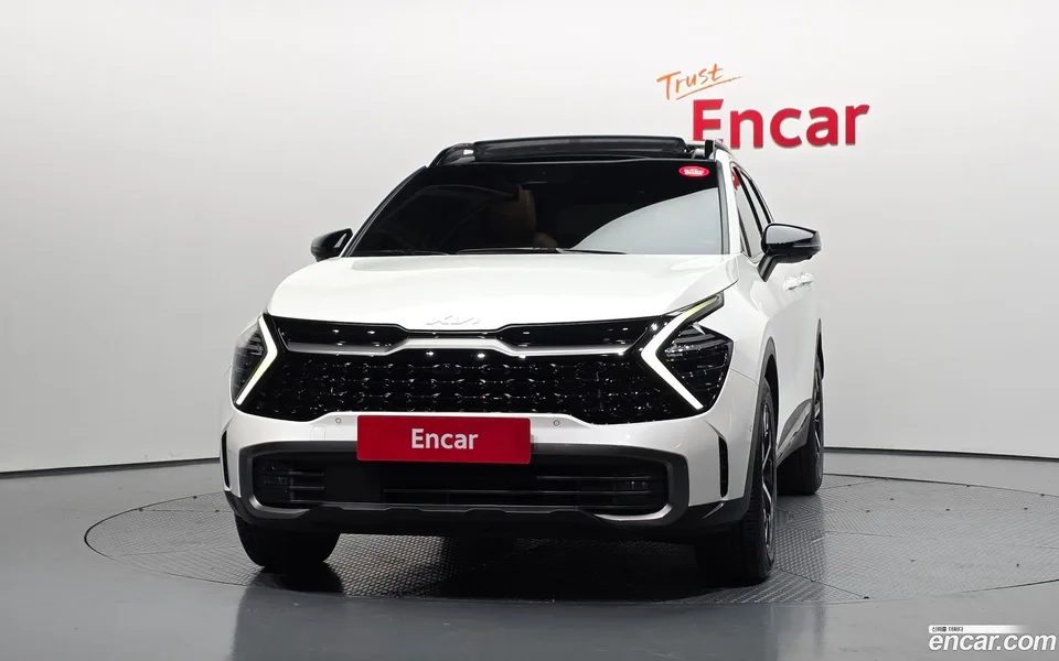 Kia Sportage Hybrid 2WD 2023 — миниатюра 3