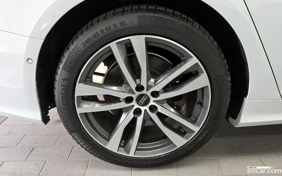 Audi A6 45 TFSI 2023 — миниатюра 2