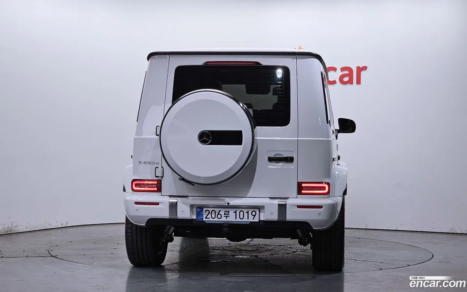 Mercedes-Benz G-Class G450d 2025 — миниатюра 4