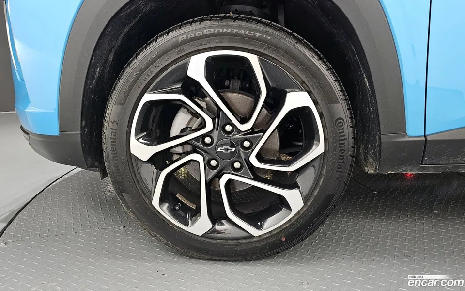 Chevrolet Trax Crossover 1.2 RS 2024 — миниатюра 5