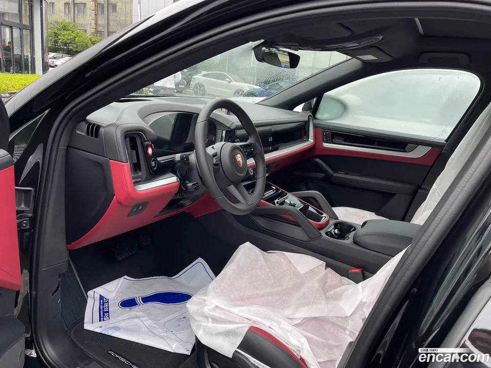 Porsche Cayenne 3.0 2025 — миниатюра 4