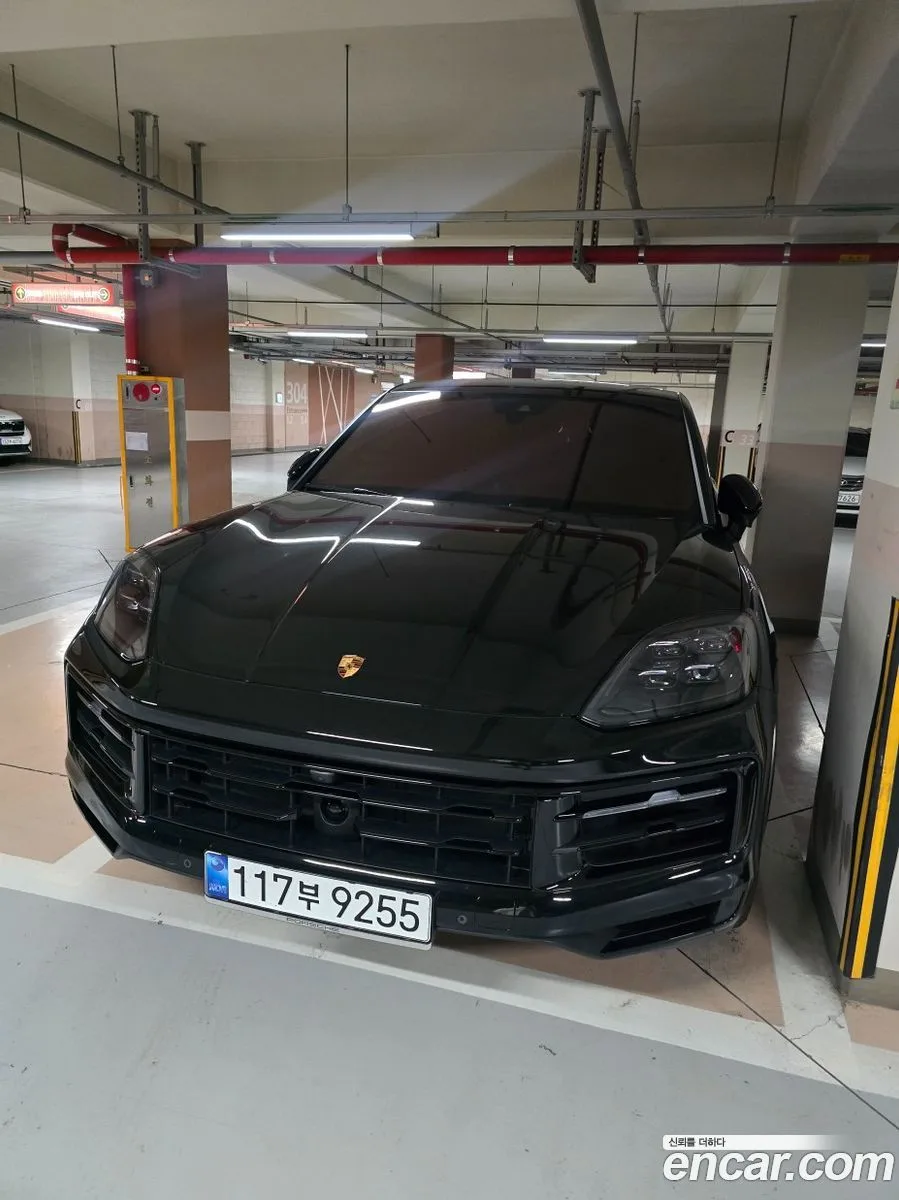 Porsche Cayenne 2025