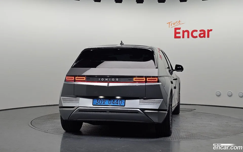 Hyundai Ioniq 5 2022 — миниатюра 4