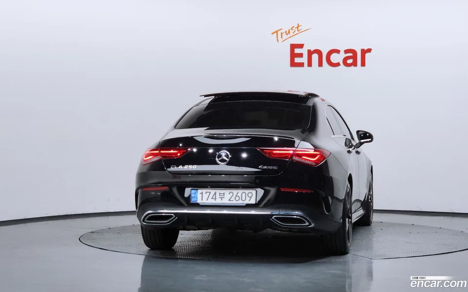 Mercedes-Benz CLA-Class CLA250 4MATIC 2022 — миниатюра 4