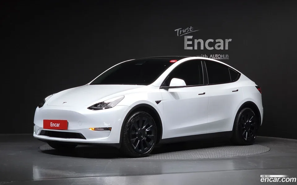 Tesla Model Y 2022