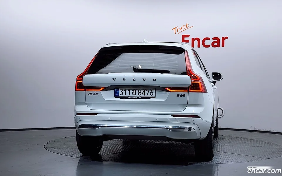 Volvo XC60 B6 2024 — миниатюра 4