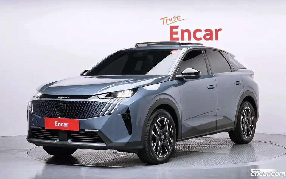 Peugeot 3008 1.2 2025 — фото 1, купить с доставкой в Москву
