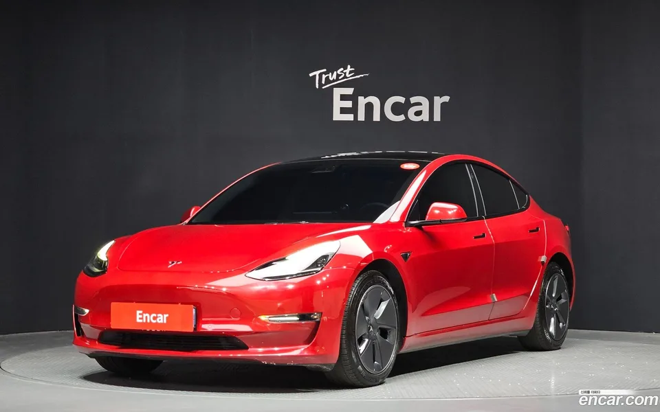 Tesla Model 3 2022