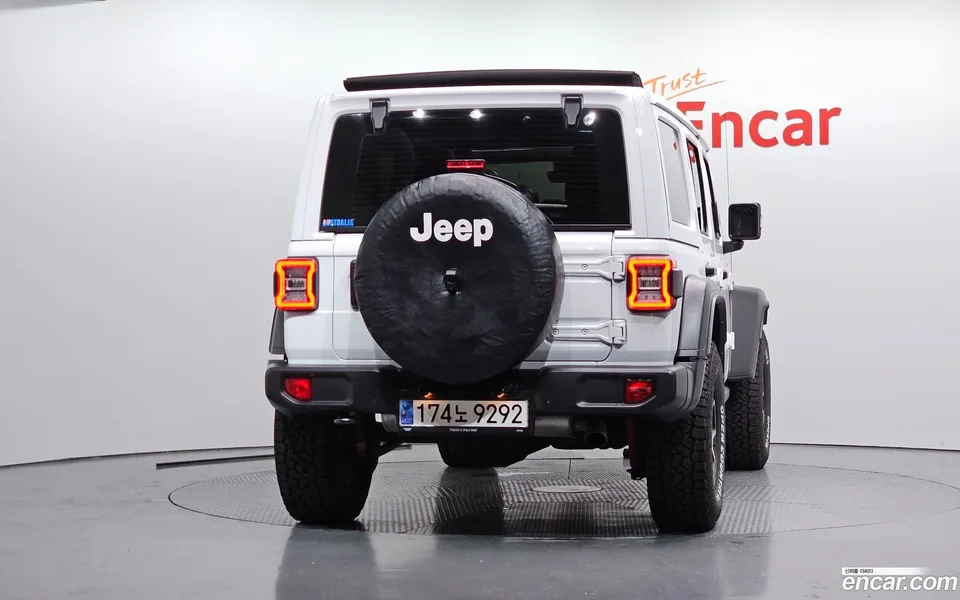 Jeep Wrangler 2.0 4 2023 — миниатюра 4