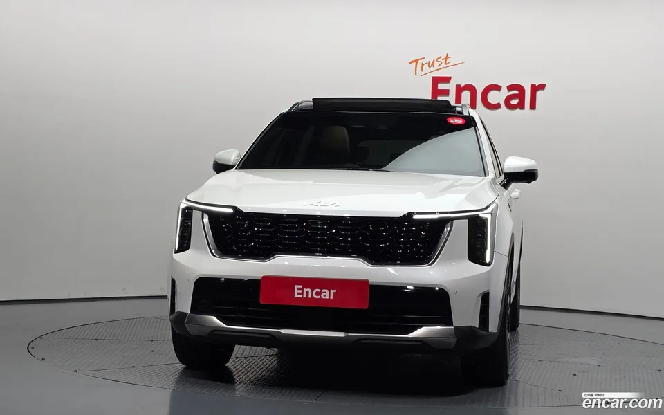 Kia Sorento 2.5T 2WD 2023 — thumbnail 3