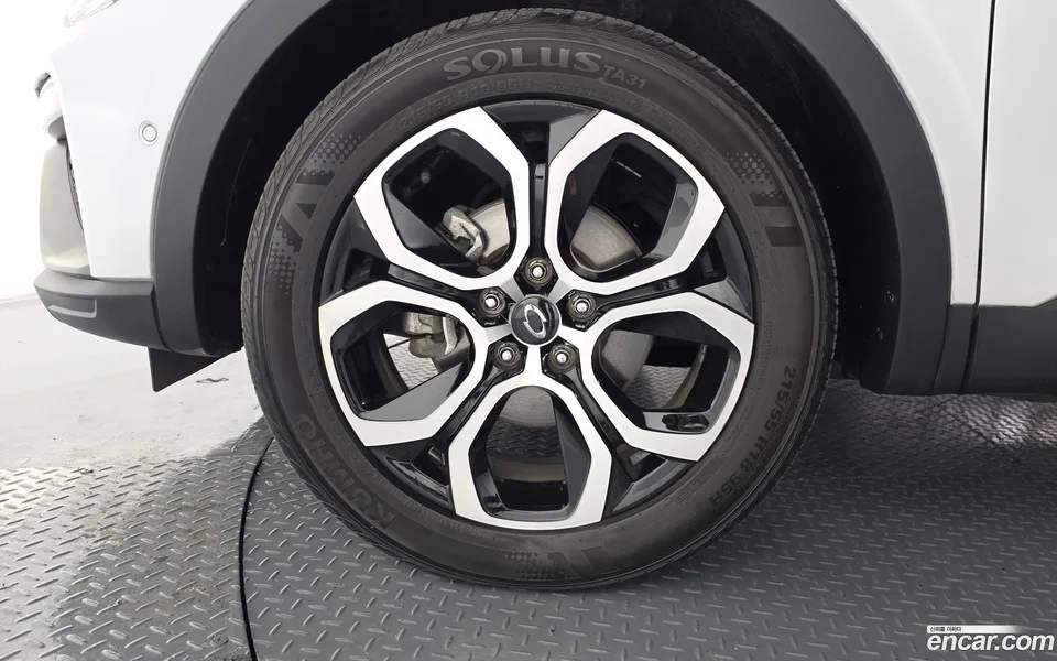 Renault Samsung XM3 (Arkana) 1.6 E-TECH e- 2023 — миниатюра 2