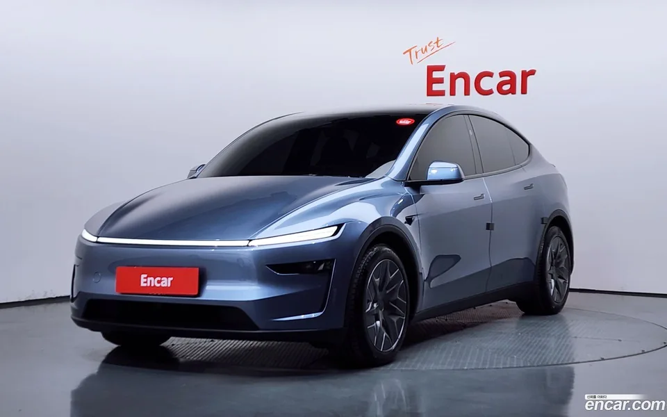 Tesla Model Y 2026