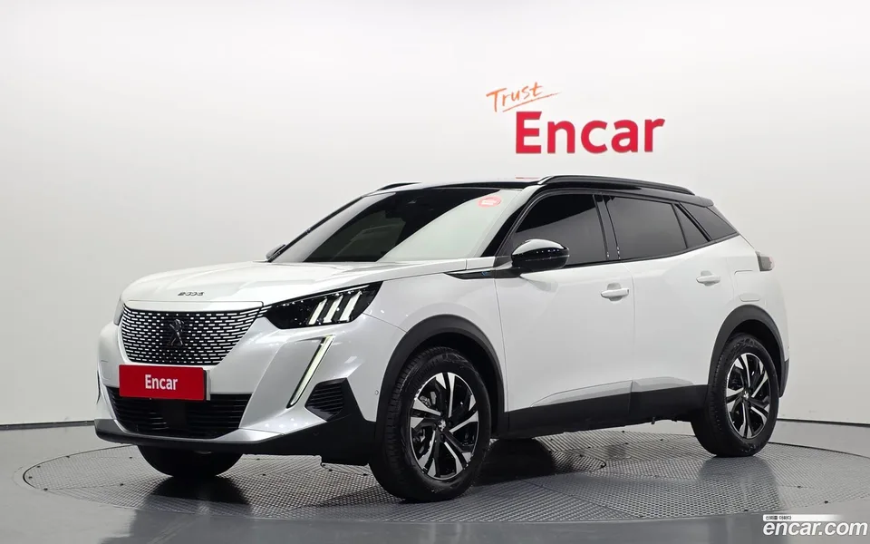 Peugeot e-2008 2023