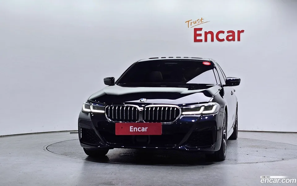 BMW 5 Series 530i M 2023 — миниатюра 3