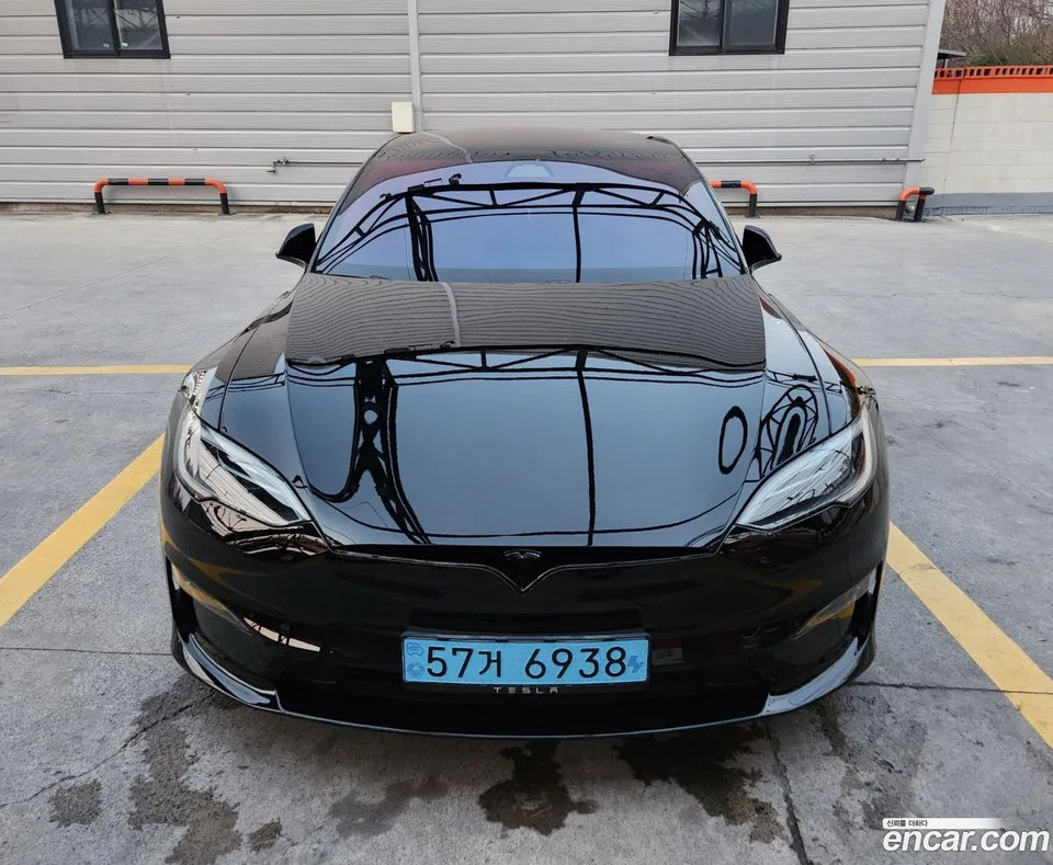 Tesla Model S 2023