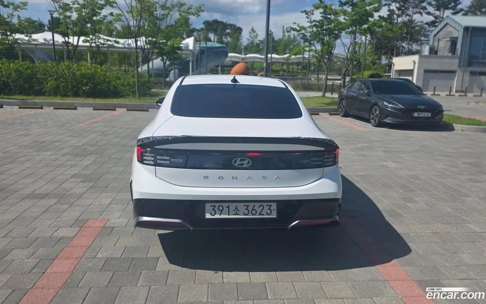 Hyundai Sonata The Edge 1.6 2023 — thumbnail 2